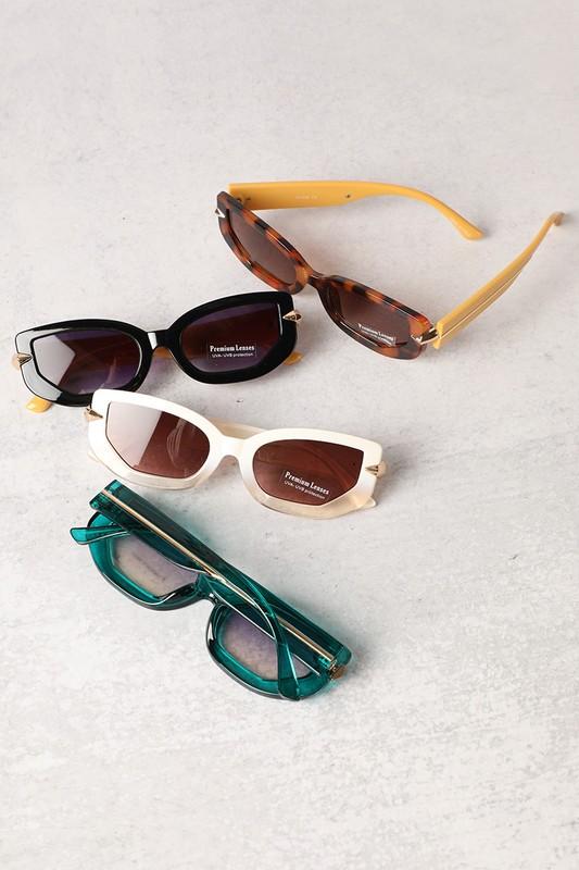 ROUND CAT EYE SUNGLASSES